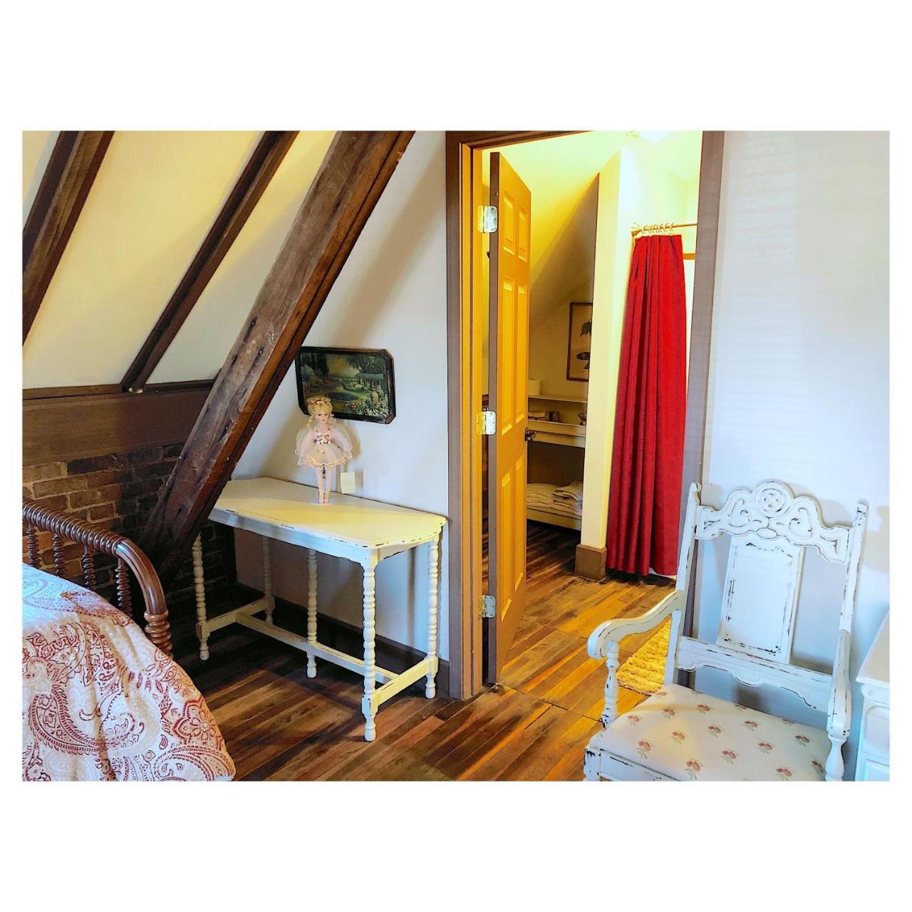 Main Street 5*